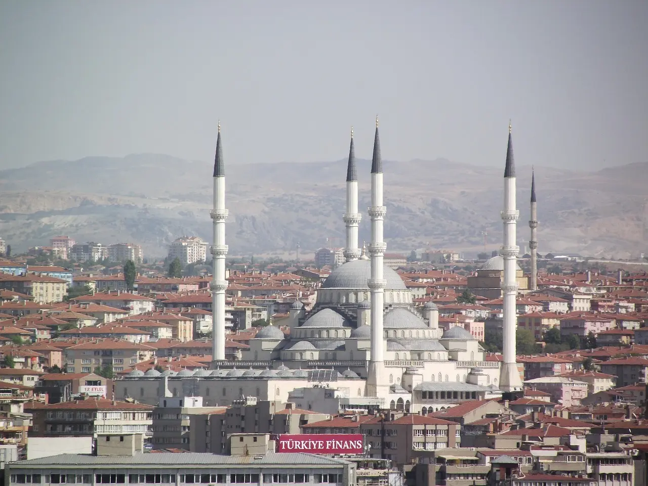 Hvordan er vejret i Ankara i december?
