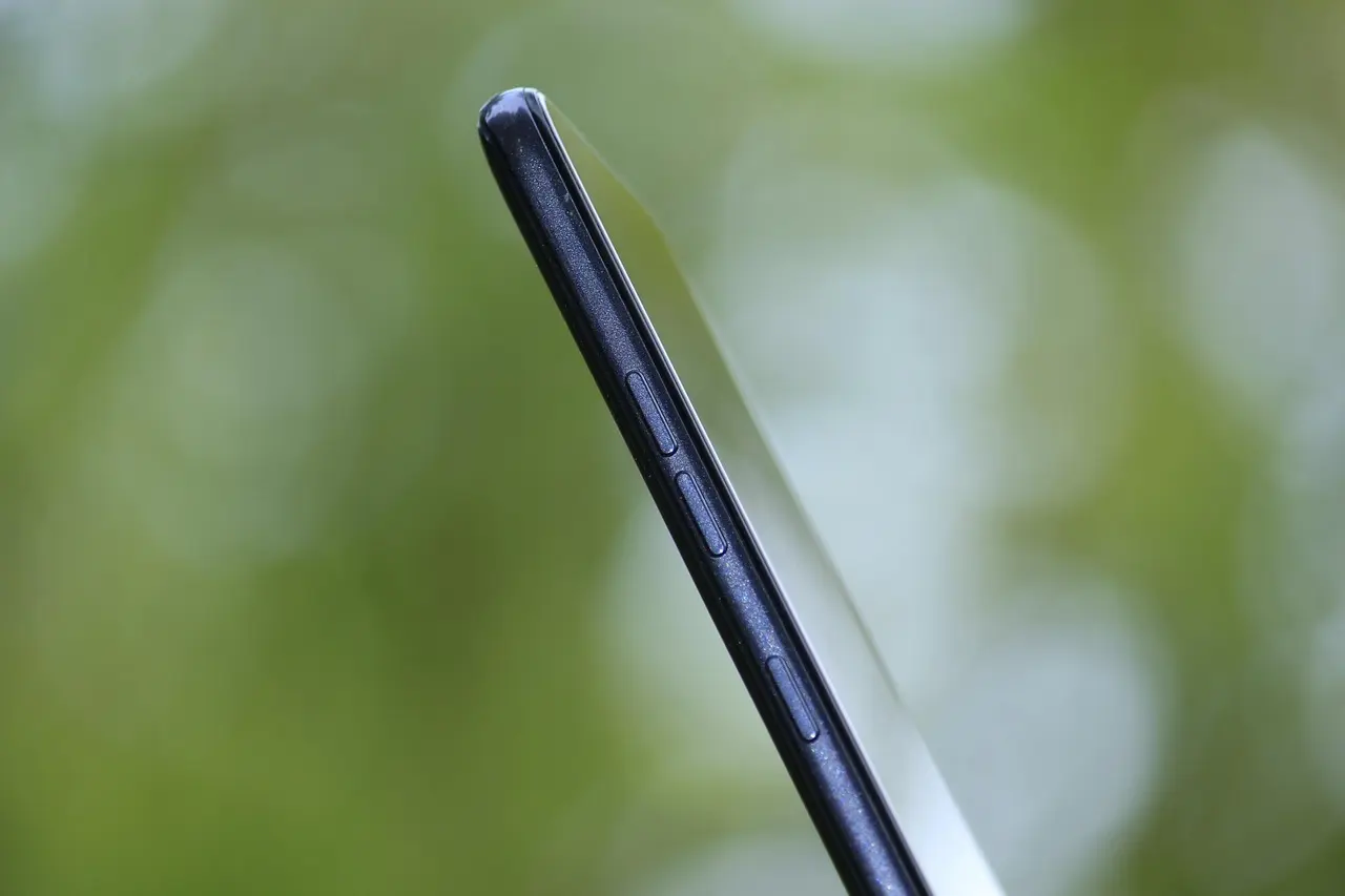 77 41 41 02 – Sikker at svare?