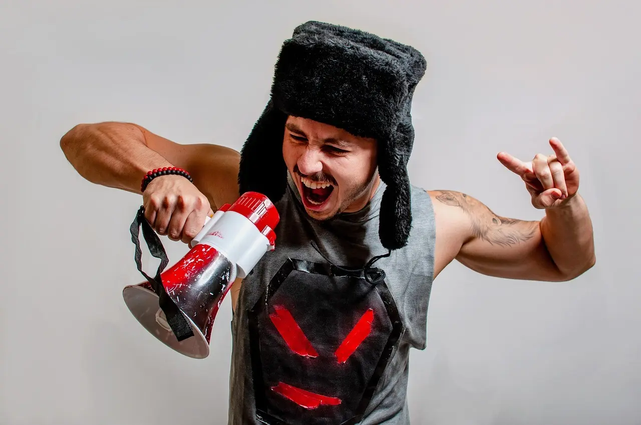 Hvad betyder tribuneudtryk som capo og tifo?